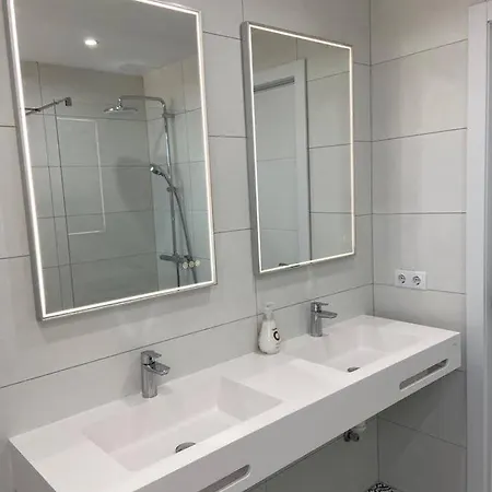 Апартаменты Nueva Andalucia Designer Penthouse *
