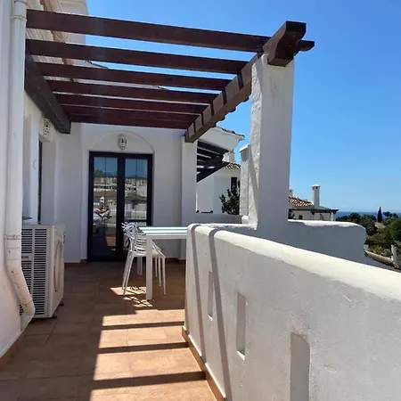 Апартаменты Nueva Andalucia Designer Penthouse